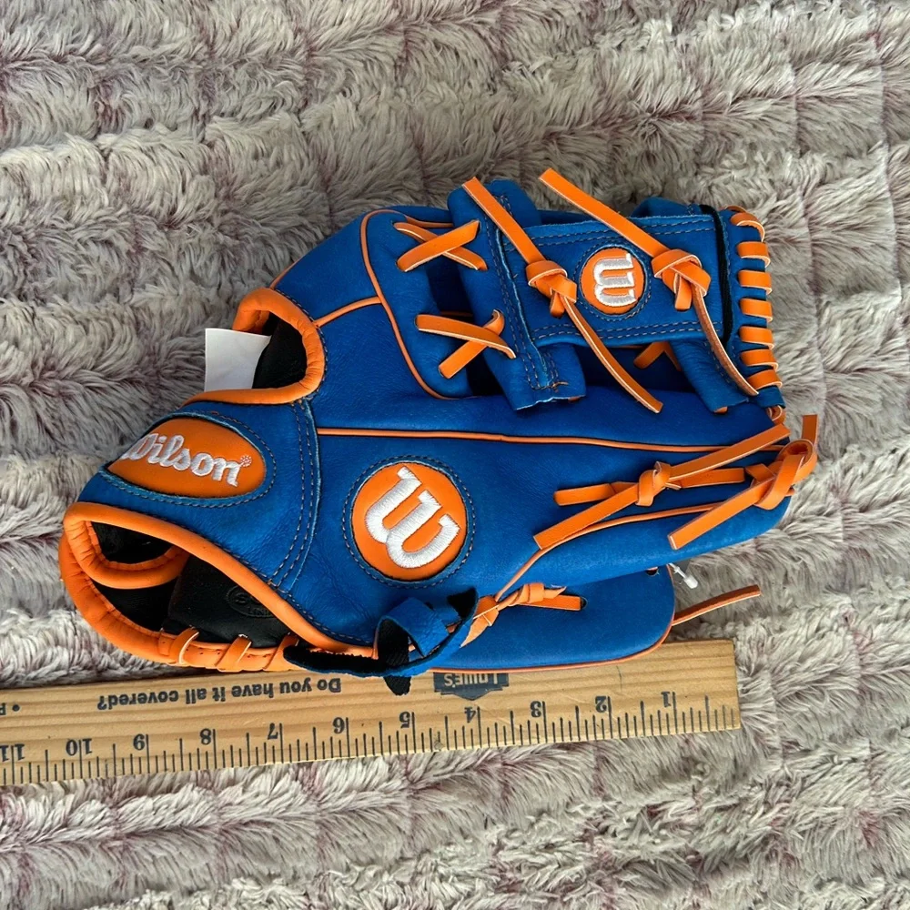 Wilson kids Mets A450 Baseball Glove. New - Picture 1 of 3